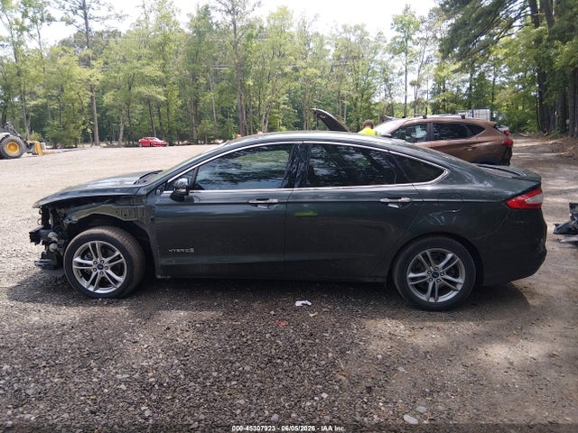 45307923 :رقم المزاد ، 3FA6P0RU9FR157987 vin ، 2015 Ford Fusion Hybrid Titanium مزاد بيع