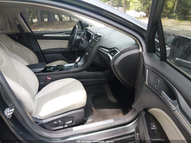 45307923 :رقم المزاد ، 3FA6P0RU9FR157987 vin ، 2015 Ford Fusion Hybrid Titanium مزاد بيع