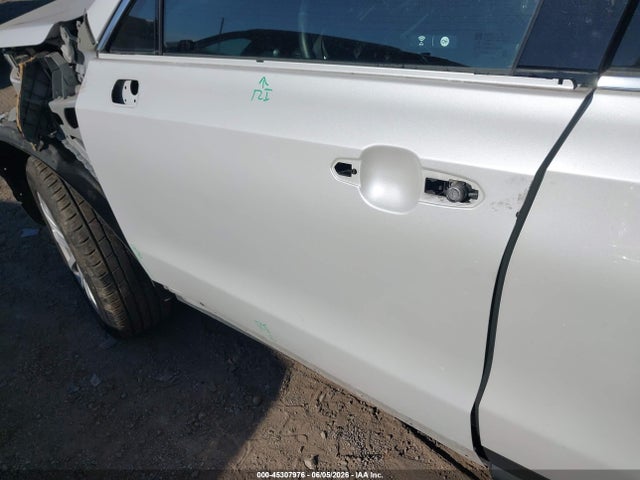 2022 Cadillac Xt4 Awd Luxury მანქანა იყიდება აუქციონზე, vin: 1GYFZBR46NF167804, აუქციონის ნომერი: 45307976