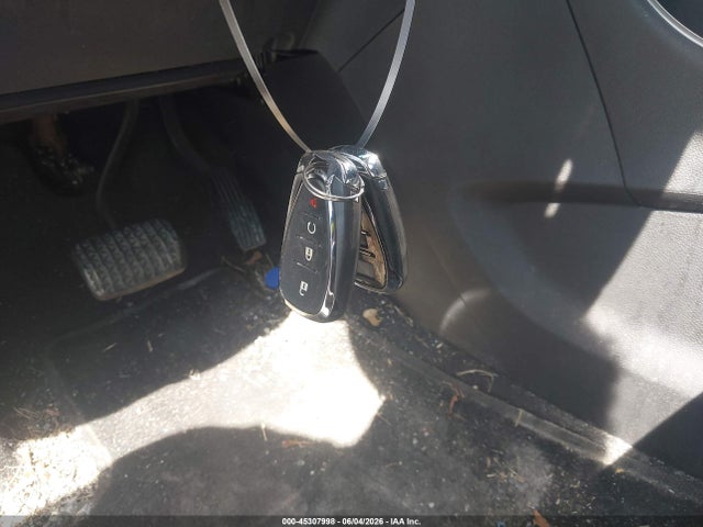 45307998 :رقم المزاد ، 3GNCJPSB9HL151653 vin ، 2017 Chevrolet Trax Lt مزاد بيع