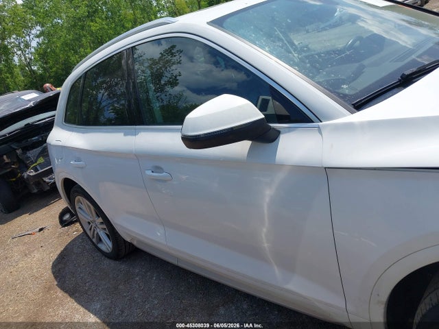 45308039 :رقم المزاد ، WA1BNAFY5J2047327 vin ، 2018 Audi Q5 2.0t Premium/2.0t Tech Premium مزاد بيع