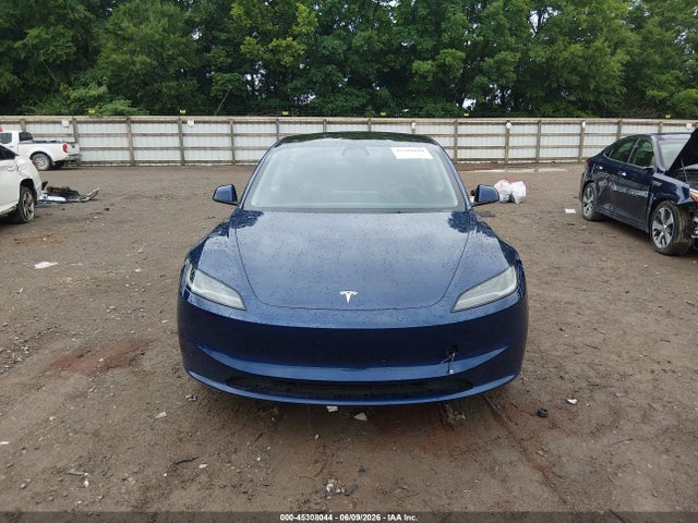 Tesla MODEL 3 2025 5YJ3E1EAXSF964244 Image 12