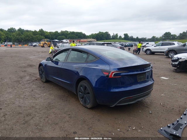 Tesla MODEL 3 2025 5YJ3E1EAXSF964244 Image 3