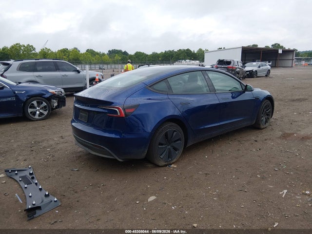 Tesla MODEL 3 2025 5YJ3E1EAXSF964244 Image 4