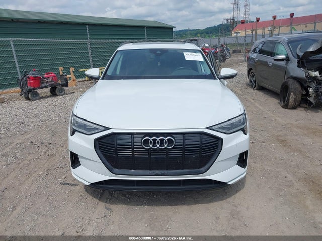 Aukcja sprzedaży 2022 Audi E-tron Premium Quattro, vin: WA1AAAGE7NB005095, numer aukcji: 45308087