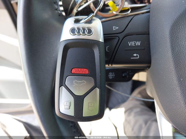 Auction sale of the 2020 Audi Q5 Prestige 55 Tfsi E Quattro S Tronic, vin: WA1F2AFY0L2105339, lot number: 45308101