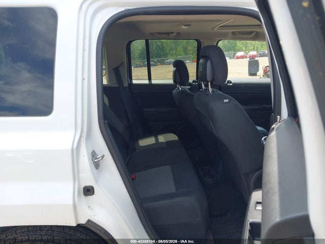 2014 Jeep Patriot Latitude მანქანა იყიდება აუქციონზე, vin: 1C4NJRFB8ED734708, აუქციონის ნომერი: 45308104