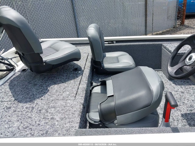 Продажа на аукционе авто 2026 Tracker Other, vin: BUJ85352C626, номер лота: 45308113
