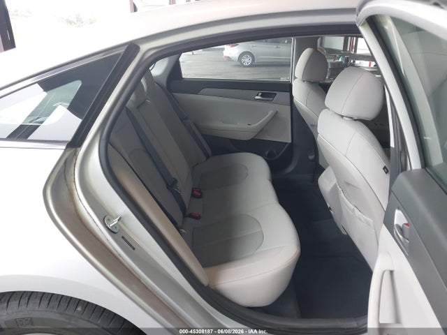 Hyundai SONATA ECO 2019 5NPE24AA6KH774368 Image 8