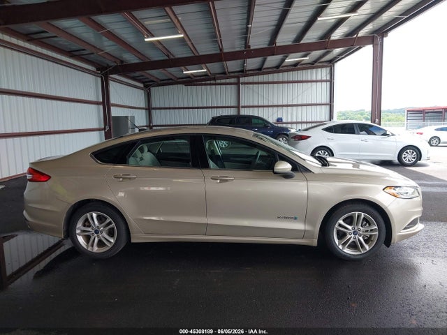 3FA6P0UU3JR271385 Ford Fusion Hybrid S