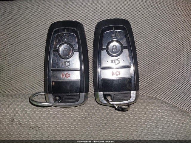 3FA6P0UUXJR282058 Ford Fusion Hybrid S