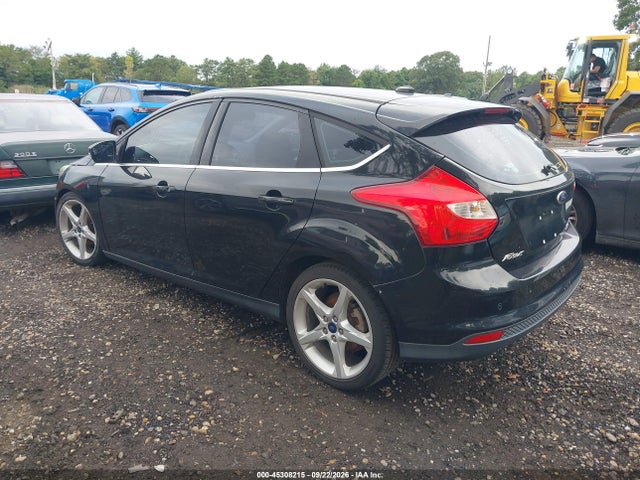 2014 Ford Focus Titanium მანქანა იყიდება აუქციონზე, vin: 1FADP3N21EL426400, აუქციონის ნომერი: 45308215