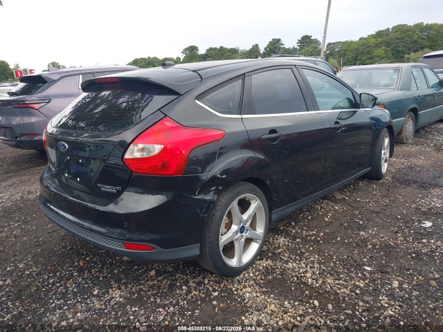 2014 Ford Focus Titanium მანქანა იყიდება აუქციონზე, vin: 1FADP3N21EL426400, აუქციონის ნომერი: 45308215