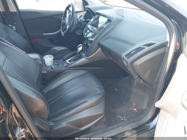2014 Ford Focus Titanium მანქანა იყიდება აუქციონზე, vin: 1FADP3N21EL426400, აუქციონის ნომერი: 45308215