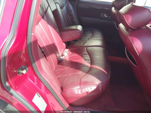 45308242 :رقم المزاد ، 1LNLM81WXSY740402 vin ، 1995 Lincoln Town Car Executive مزاد بيع