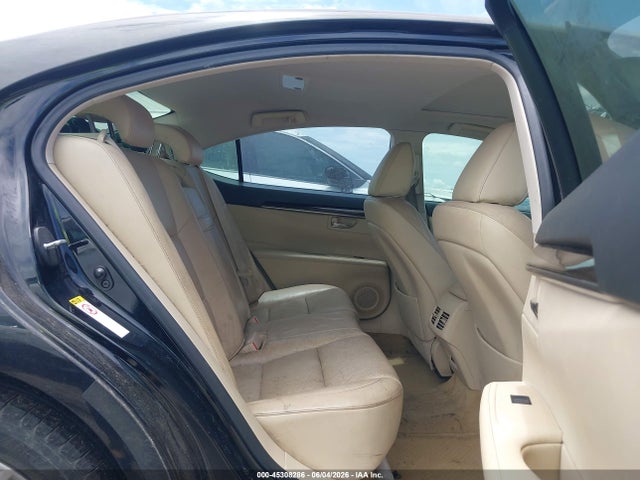 45308286 :رقم المزاد ، JTHBK1GG0E2122265 vin ، 2014 Lexus Es 350 مزاد بيع