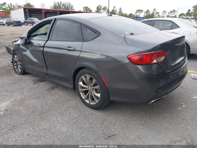 45308338 :رقم المزاد ، 1C3CCCBB4FN596718 vin ، 2015 Chrysler 200 S مزاد بيع