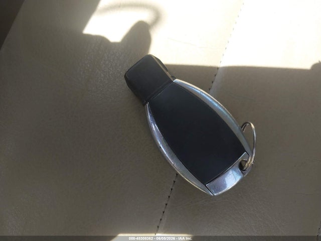 45308362 :رقم المزاد ، WDDKK5GFXBF105175 vin ، 2011 Mercedes-benz E 350 مزاد بيع