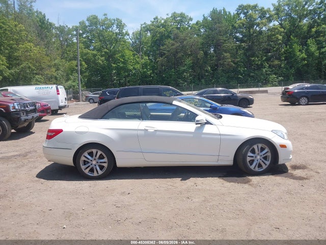45308362 :رقم المزاد ، WDDKK5GFXBF105175 vin ، 2011 Mercedes-benz E 350 مزاد بيع