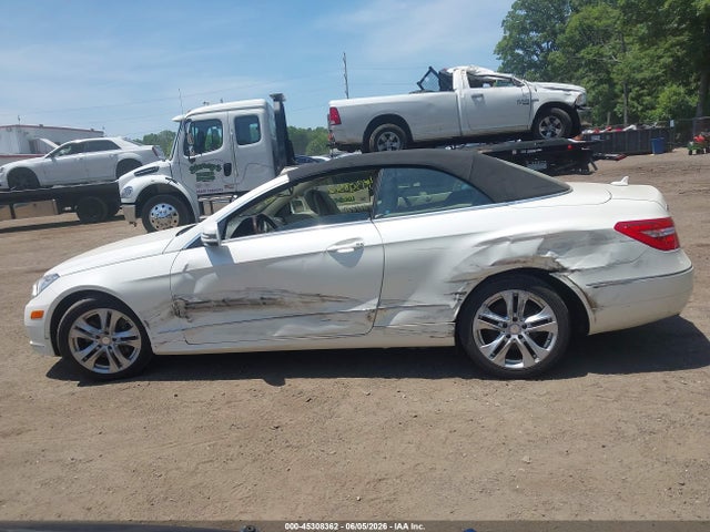 45308362 :رقم المزاد ، WDDKK5GFXBF105175 vin ، 2011 Mercedes-benz E 350 مزاد بيع