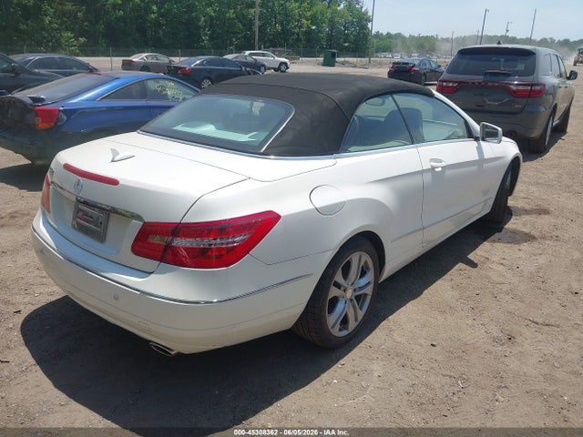 45308362 :رقم المزاد ، WDDKK5GFXBF105175 vin ، 2011 Mercedes-benz E 350 مزاد بيع