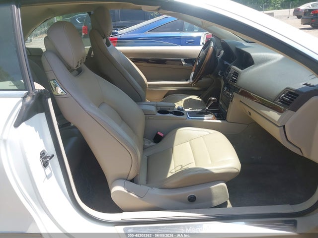 45308362 :رقم المزاد ، WDDKK5GFXBF105175 vin ، 2011 Mercedes-benz E 350 مزاد بيع