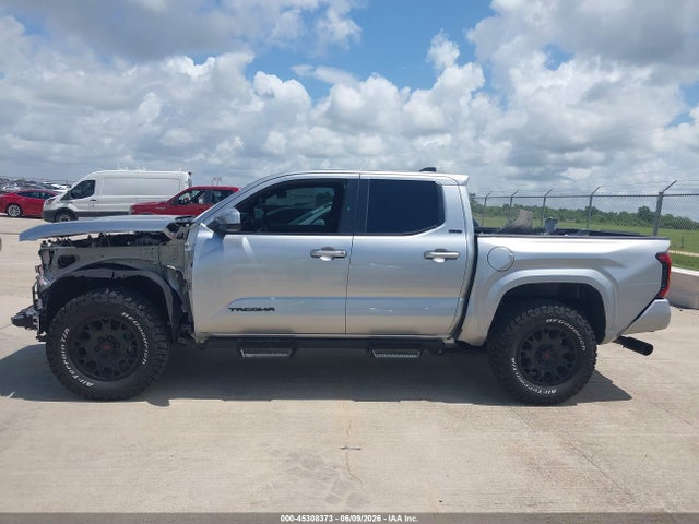 3TMKB5FN0SM039173 Toyota Tacoma Sr5