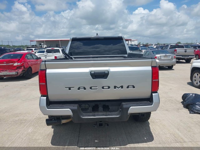 3TMKB5FN0SM039173 Toyota Tacoma Sr5