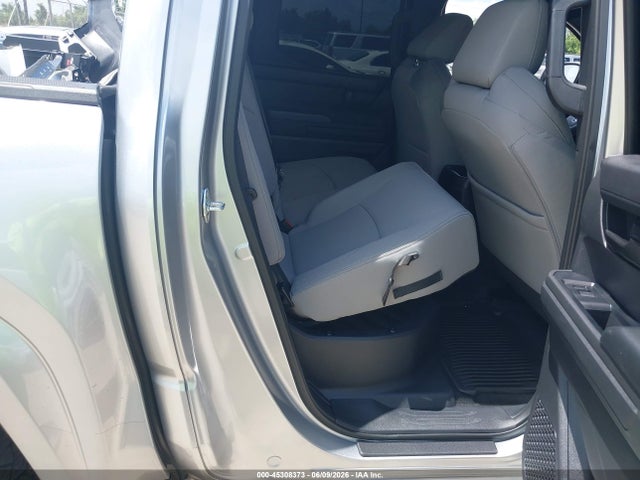 3TMKB5FN0SM039173 Toyota Tacoma Sr5