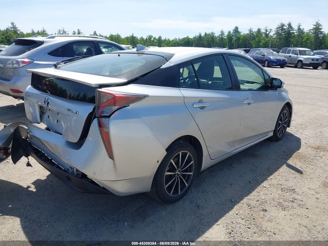 Toyota Prius Two 2017 JTDKBRFU6H3565848 Image 4