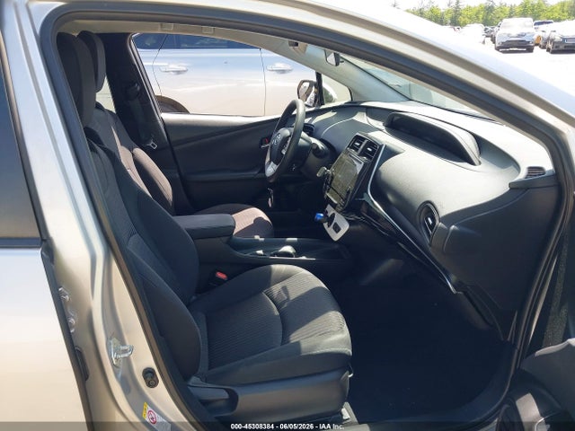 Toyota Prius Two 2017 JTDKBRFU6H3565848 Image 5