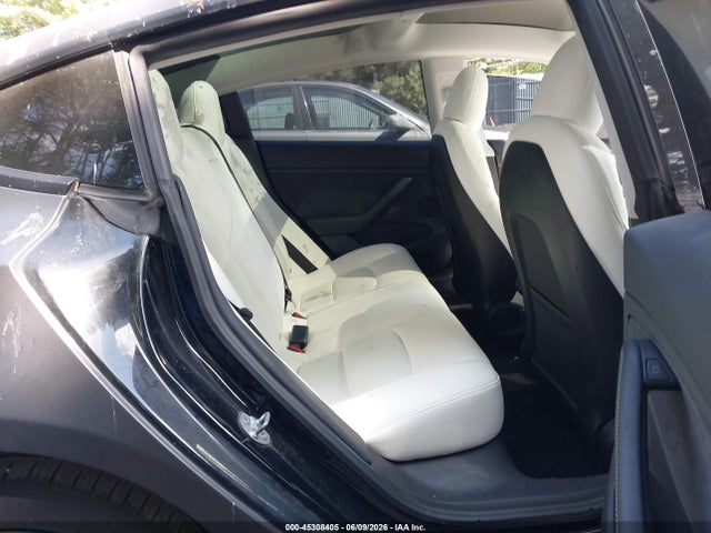 Tesla Model 3 Long Range 2021 5YJ3E1EB2MF975881 Image 8
