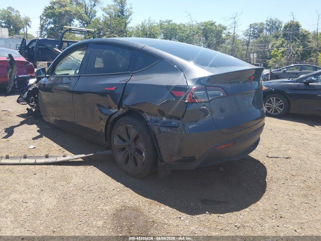 Продажа на аукционе авто 2024 Tesla Model Y Long Range Single Motor Rear-wheel Drive/rwd, vin: 7SAYGDED5RF186542, номер лота: 45308436