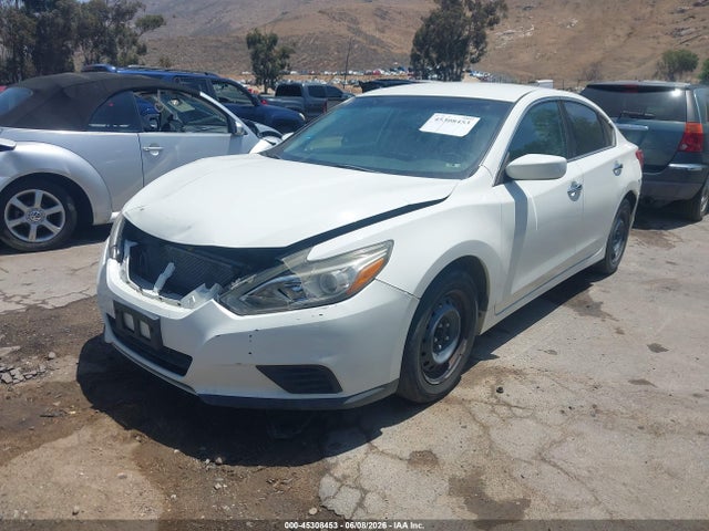 Nissan Altima 2016 1N4AL3AP6GC238524 Image 2