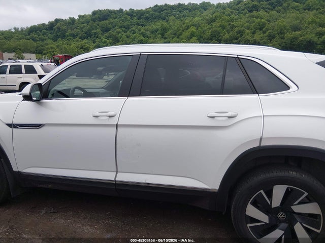 Продажа на аукционе авто 2024 Volkswagen Atlas Cross Sport 2.0t Sel, vin: 1V2BE2CA5RC250189, номер лота: 45308458