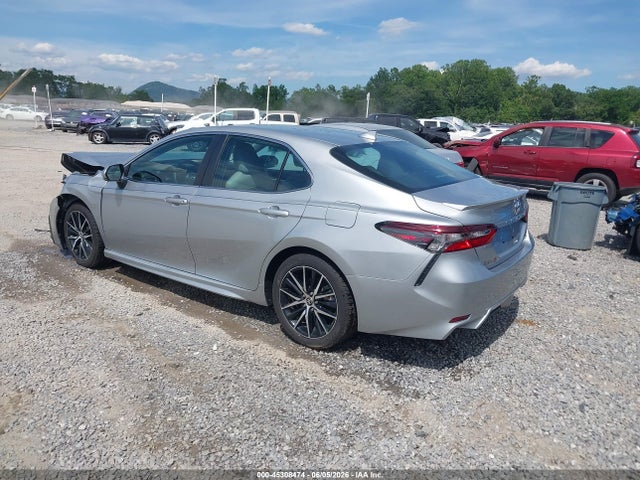 4T1T11AK3MU562646 Toyota CAMRY SE