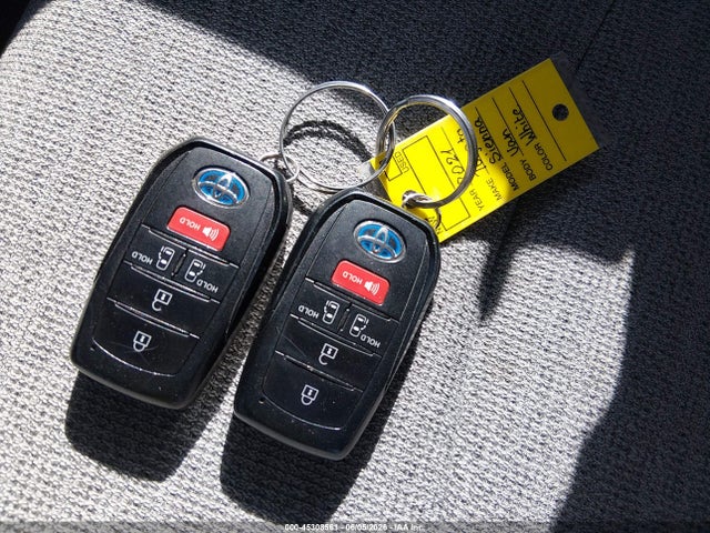 Aukcja sprzedaży 2021 Toyota Sienna Le, vin: 5TDKSKFC8MS016112, numer aukcji: 45308561
