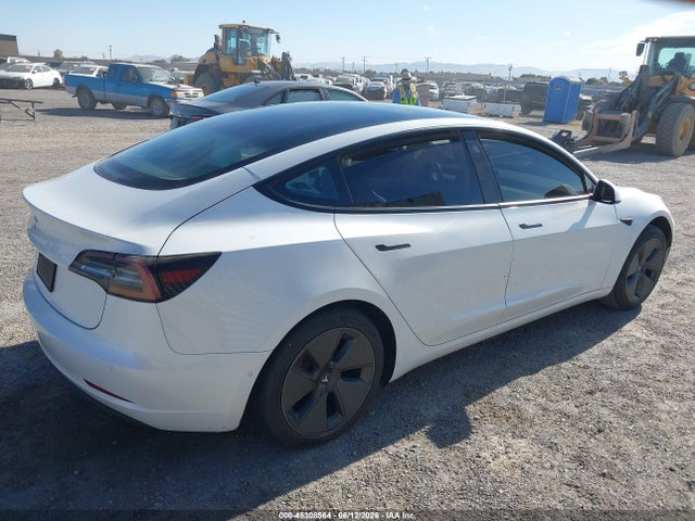 Tesla Model 3 Standard Range Plus Rear-wheel Drive 2021 5YJ3E1EA8MF873198 Image 4