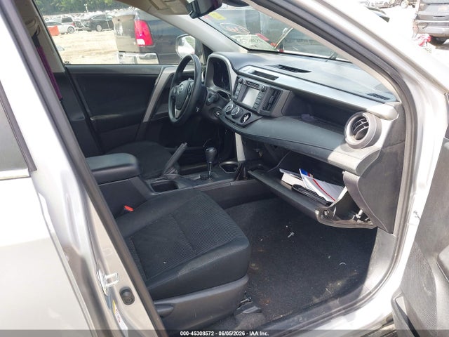 45308572 :رقم المزاد ، 2T3ZFREV3HW377640 vin ، 2017 Toyota Rav4 Le مزاد بيع