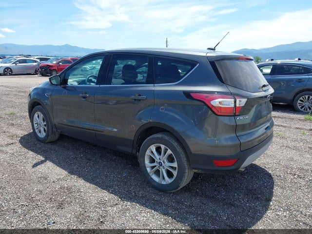 1FMCU9GD3HUE18566 Ford ESCAPE SE