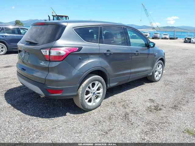 1FMCU9GD3HUE18566 Ford ESCAPE SE