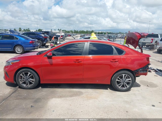 2024 Kia Forte Lxs მანქანა იყიდება აუქციონზე, vin: 3KPF24AD9RE726585, აუქციონის ნომერი: 45308765