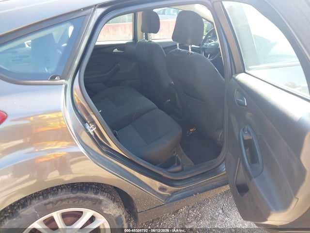 Auction sale of the 2017 Ford Focus Se, vin: 1FADP3K28HL336184, lot number: 45308792