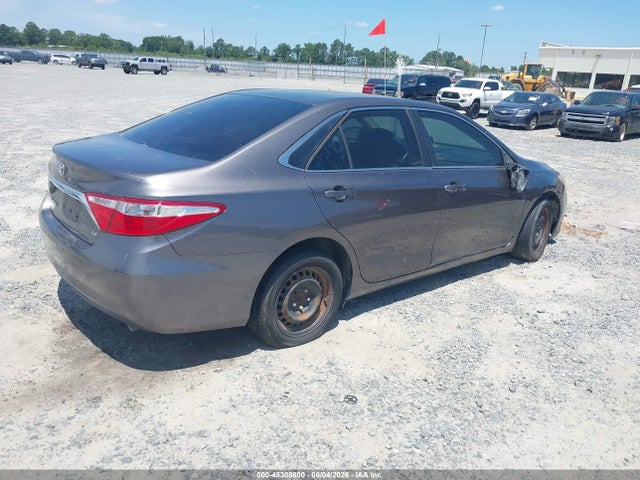 2015 Toyota Camry Le მანქანა იყიდება აუქციონზე, vin: 4T4BF1FK9FR473274, აუქციონის ნომერი: 45308800