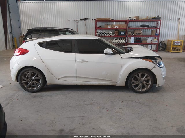 Aukcja sprzedaży 2017 Hyundai Veloster, vin: KMHTC6AD8HU310647, numer aukcji: 45308808
