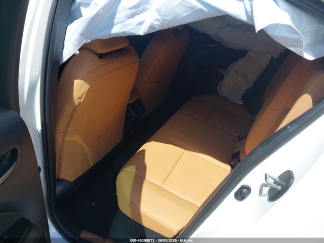 2025 Lexus Ux 300h Premium მანქანა იყიდება აუქციონზე, vin: JTHYBJAH7S2027614, აუქციონის ნომერი: 45308813