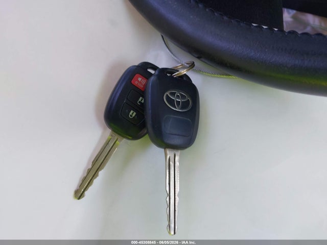 45308845 :رقم المزاد ، 4T1BF1FK7CU134194 vin ، 2012 Toyota Camry Se مزاد بيع