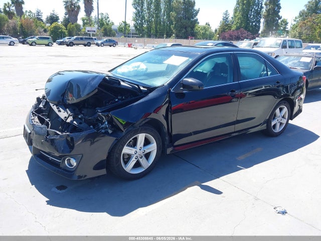 45308845 :رقم المزاد ، 4T1BF1FK7CU134194 vin ، 2012 Toyota Camry Se مزاد بيع