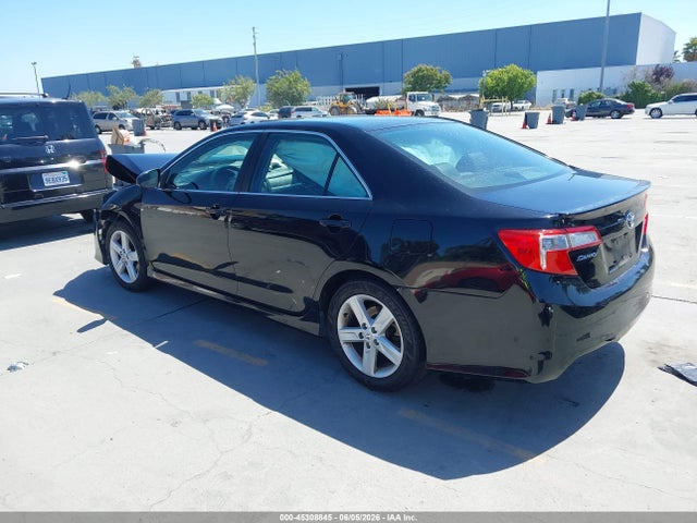 45308845 :رقم المزاد ، 4T1BF1FK7CU134194 vin ، 2012 Toyota Camry Se مزاد بيع