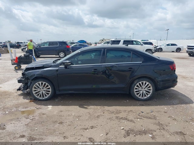Aukcja sprzedaży 2016 Volkswagen Jetta 1.8t Sel, vin: 3VWL07AJ8GM242536, numer aukcji: 45308929